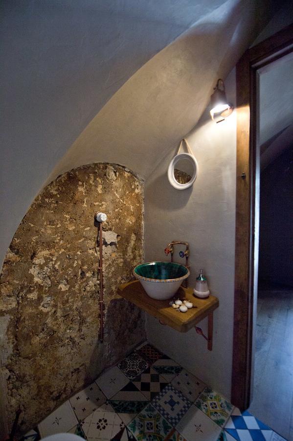 Una Volta Cava deʼ Tirreni Exteriör bild